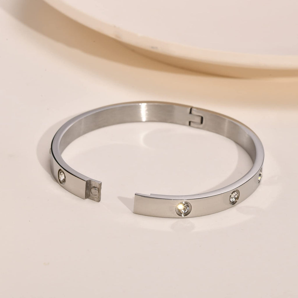 Premium Gold-Plated Stainless Steel Jewelry – Tarnish-Resistant & Waterproof From Uncle LOL