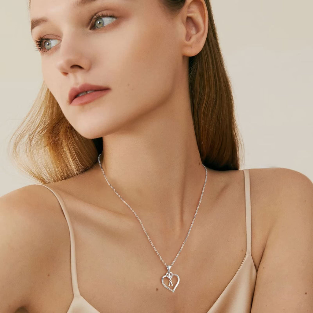 STORUP Heart Initial Necklaces for Women Girls, 14K-Gold-Plated Initial A-Z Heart Necklaces for Teen Girl Jewelry Birthday Gifts for Girls Women Her Wife Mom