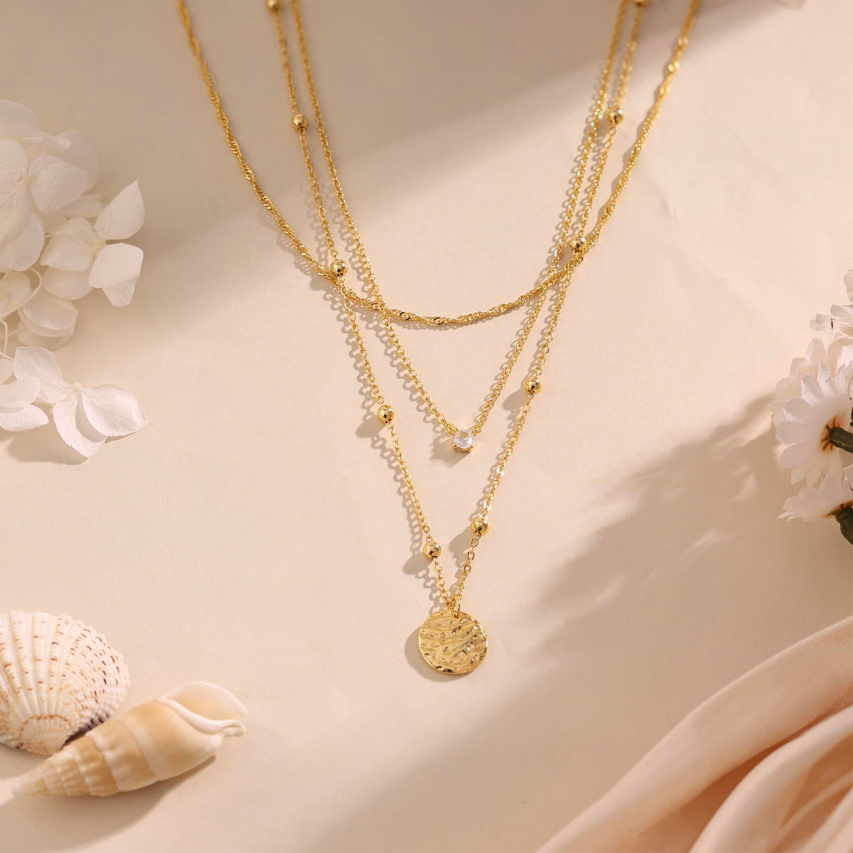 Layered Necklaces for Women, Dainty 14K Gold Plated Circle Peadant Chain Necklace Set Simple Paperclip Stacked Necklaces for Women Trendy Gold Jewelry