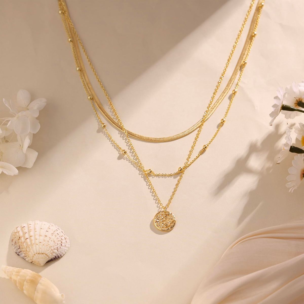 Layered Necklaces for Women, Dainty 14K Gold Plated Circle Peadant Chain Necklace Set Simple Paperclip Stacked Necklaces for Women Trendy Gold Jewelry