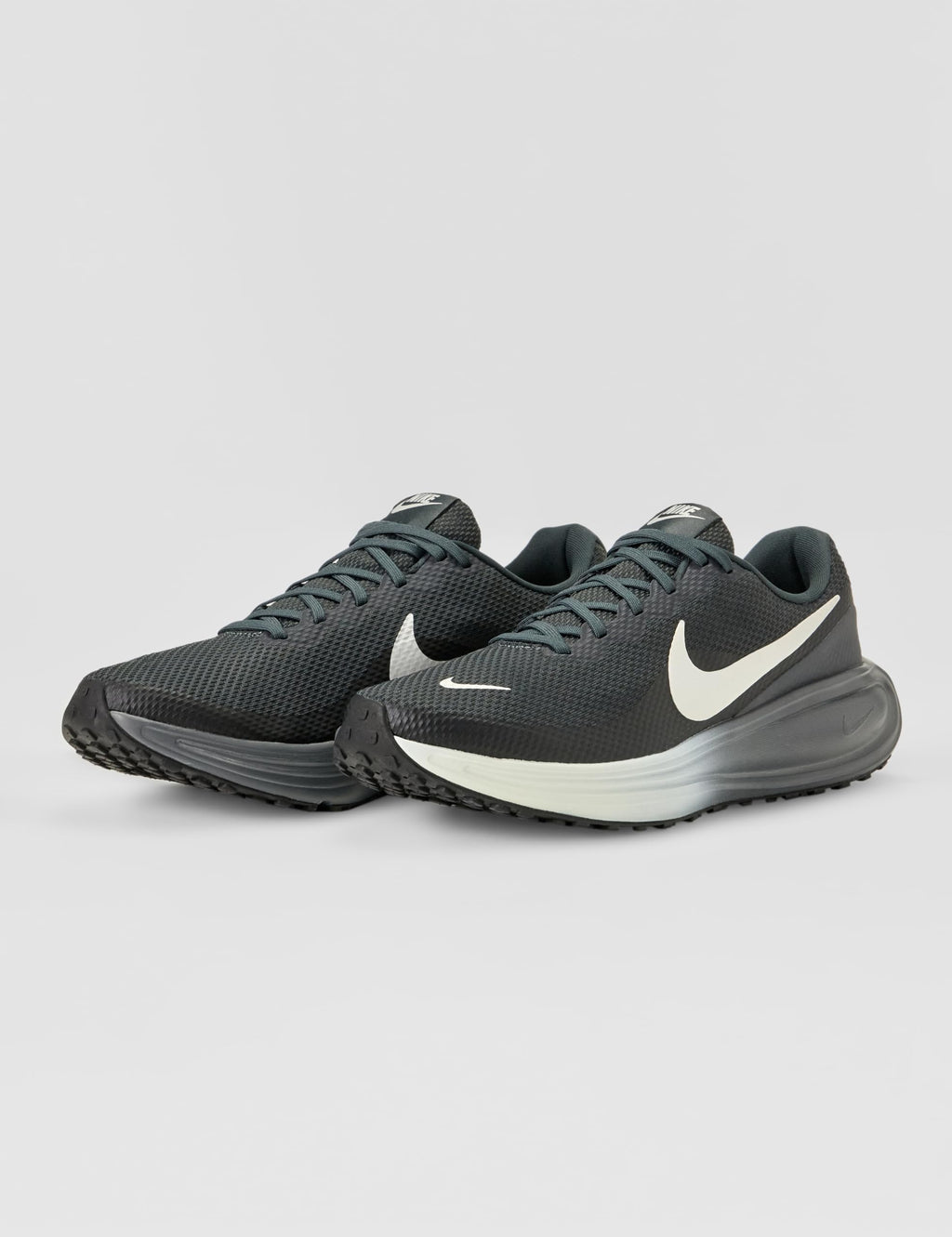 Nike Men's Revolution 8 Road Running Shoes, Black/Lime Blast-Summit White, 10Nike Men's Revolution 8 Road Running Shoes, Black/Lime Blast-Summit White, 10 size