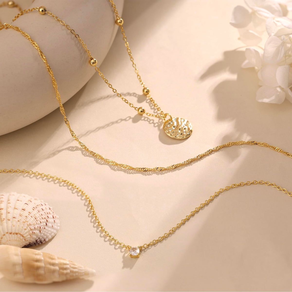 Layered Necklaces for Women, Dainty 14K Gold Plated Circle Peadant Chain Necklace Set Simple Paperclip Stacked Necklaces for Women Trendy Gold Jewelry