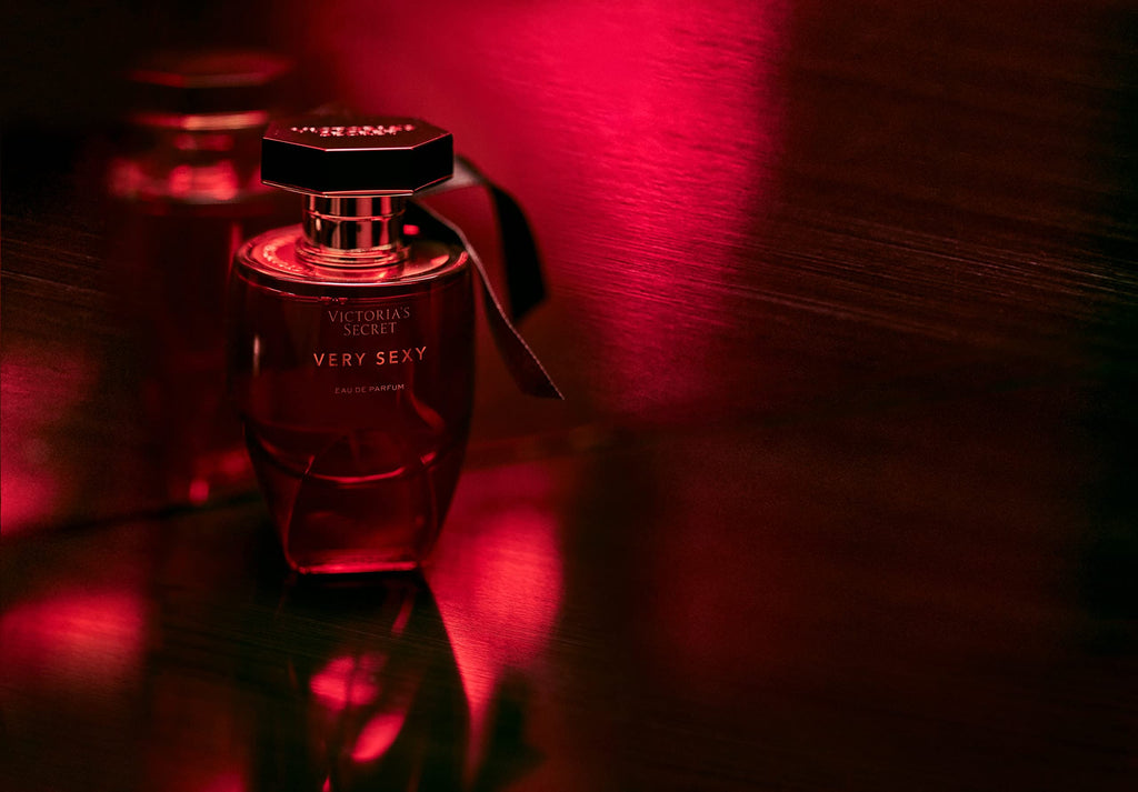 Victoria's Secret Very Sexy 1.7oz Eau de Parfum