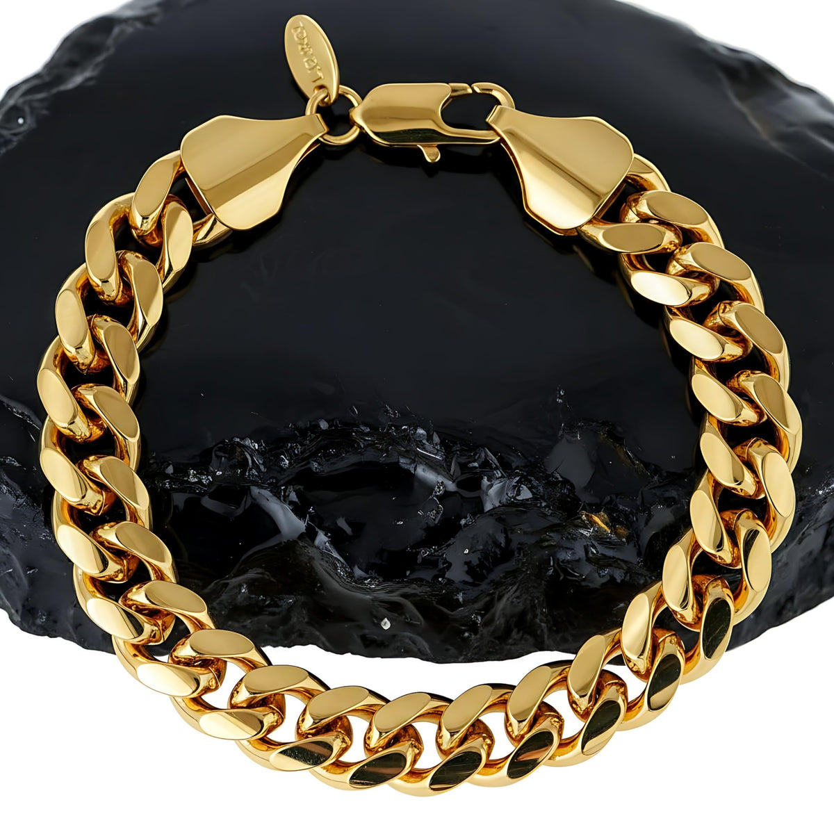 Premium 18K Gold-Plated Cuban Link Bracelet for Men & Women – Stainless Steel, Waterproof & Tarnish Resistant