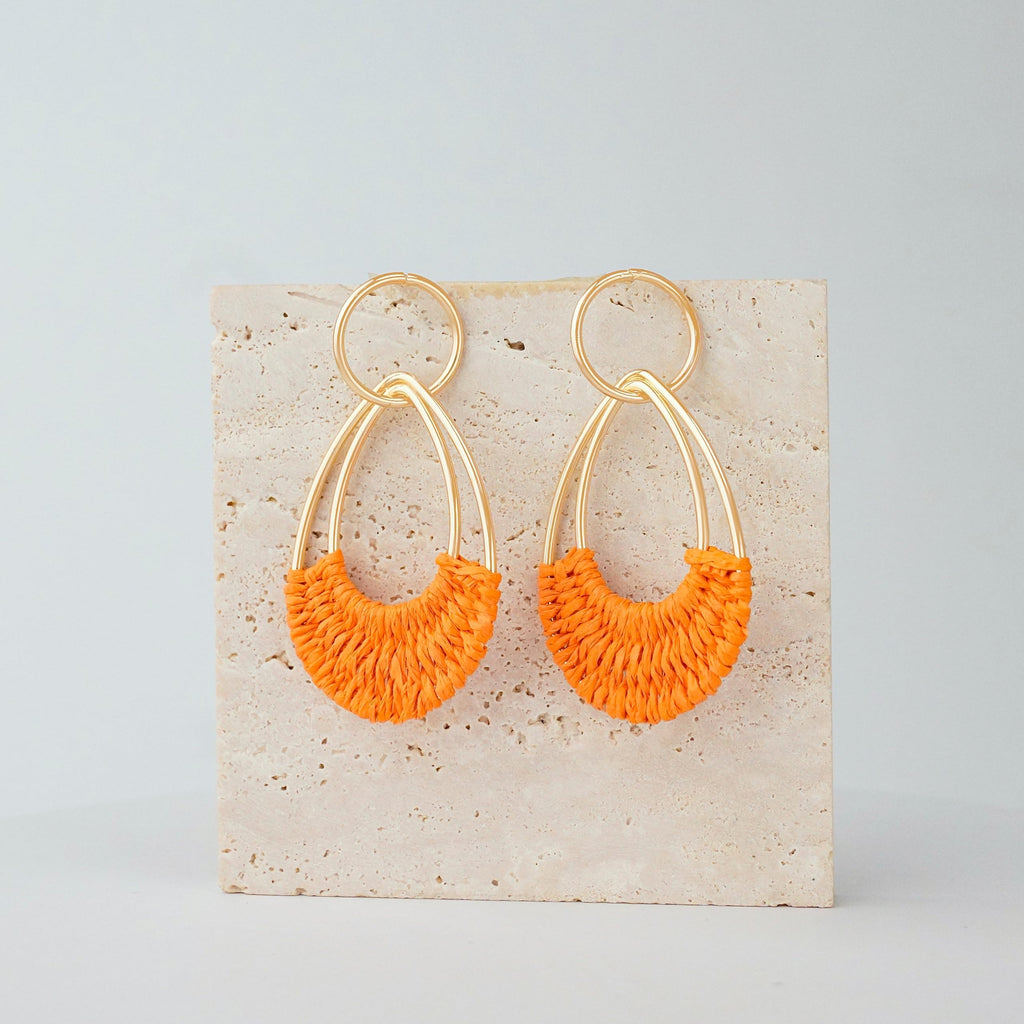 Raffia Hoop Earrings for Women Fun Boho Summer Beach Earrings Lightweight Handmade Straw Wicker Rattan Dangle Earrings Statement Geometric Round Drop Earrings