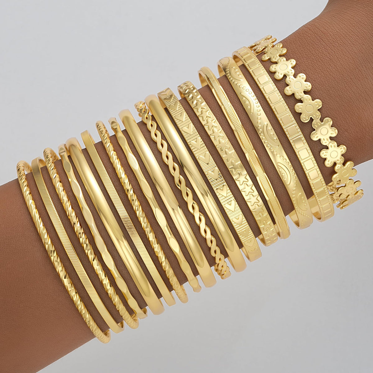 FAXHION Gold Bangle Bracelets for Women, 14 Pcs Multi Layer Stackable Bangle Set, 14K Gold Plated Textured Chunky Bracelets Boho Jewelrys Set