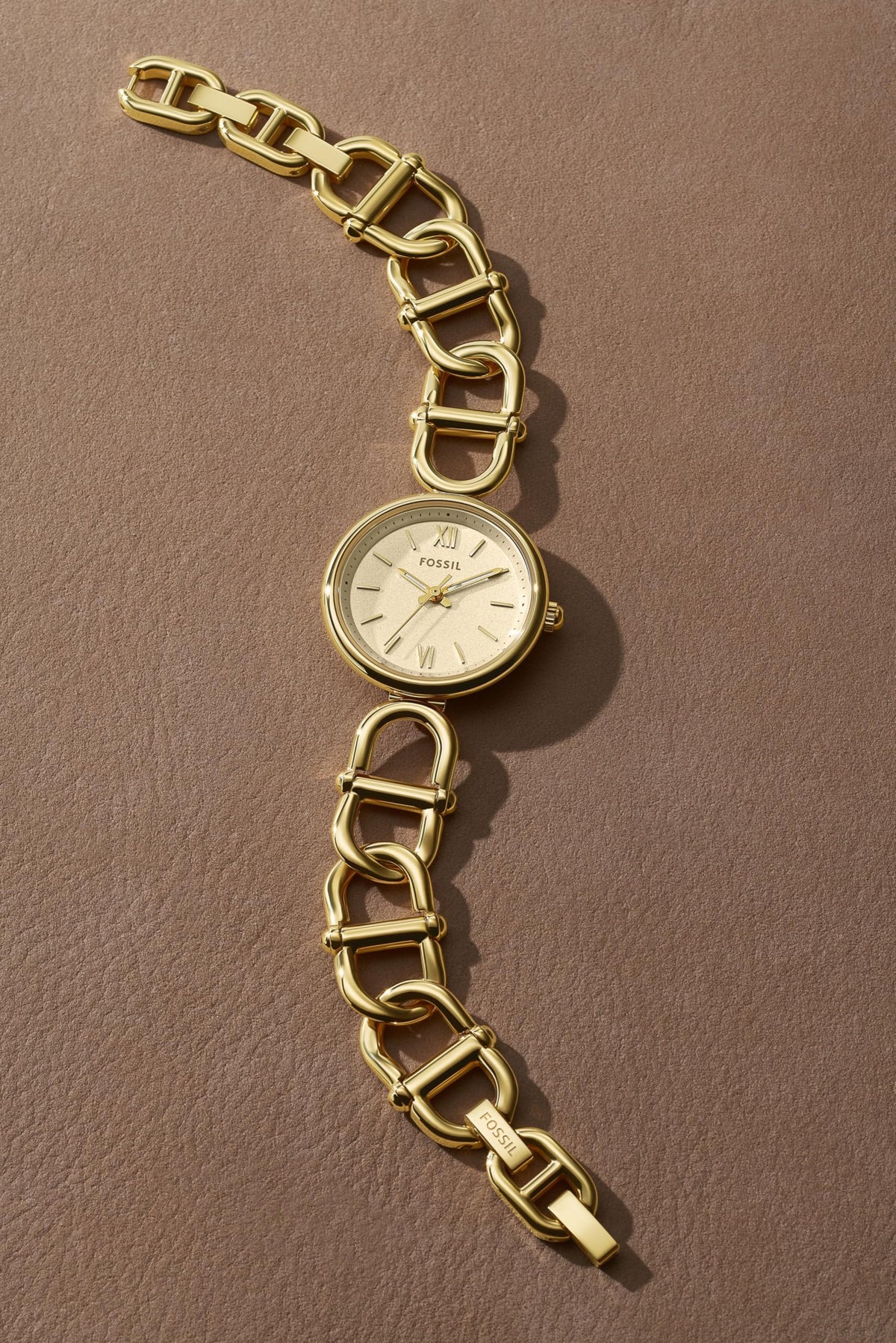 Fossil Women's Watch and Bracelet Set, Carlie Three-Hand Stainless Steel Watch for Women and Bracelet Set