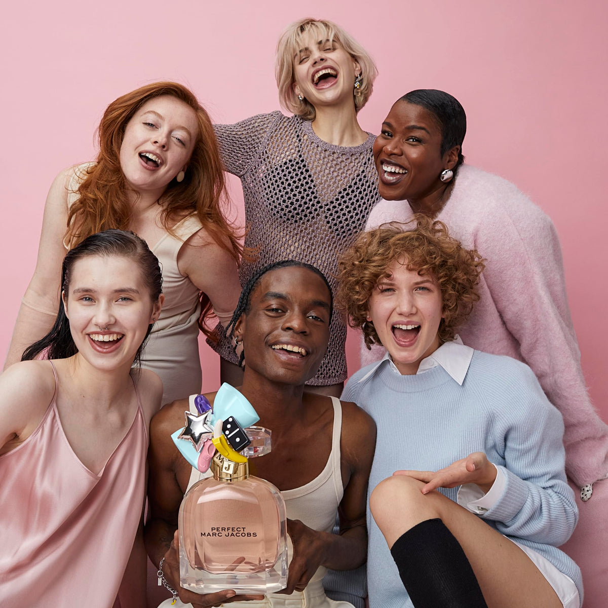 Marc Jacobs Perfect Eau de Parfum – Floral Women's Perfume – With Notes of Rhubarb, Daffodil