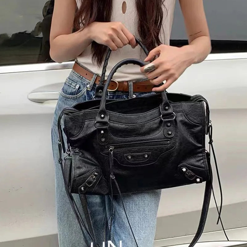 Brand PU Leather Crossbody Shoulder Bag For Women City Tote With Saddle Shape Y2K Street Style - Durable PU Leather