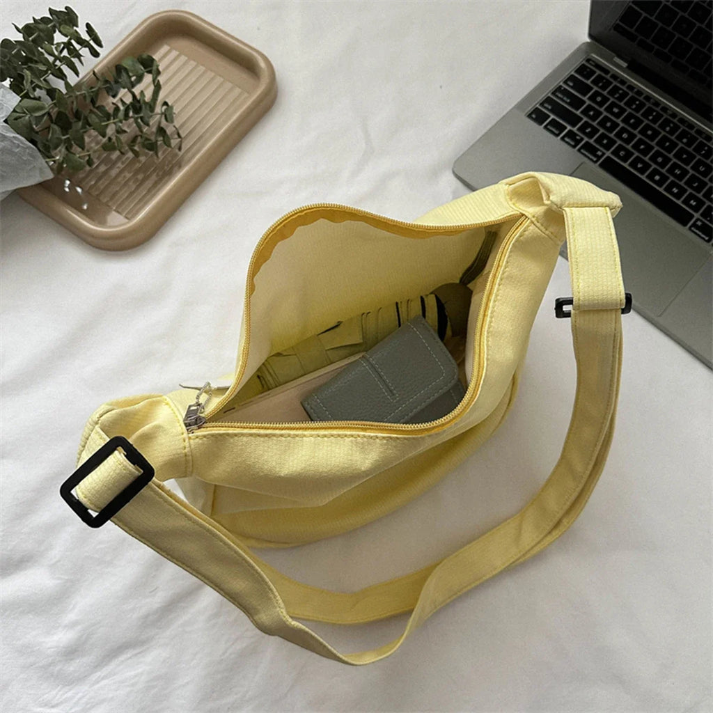 Minimalist Crossbody Bag With Puppy Pendant - Scratch-Resistant Nylon