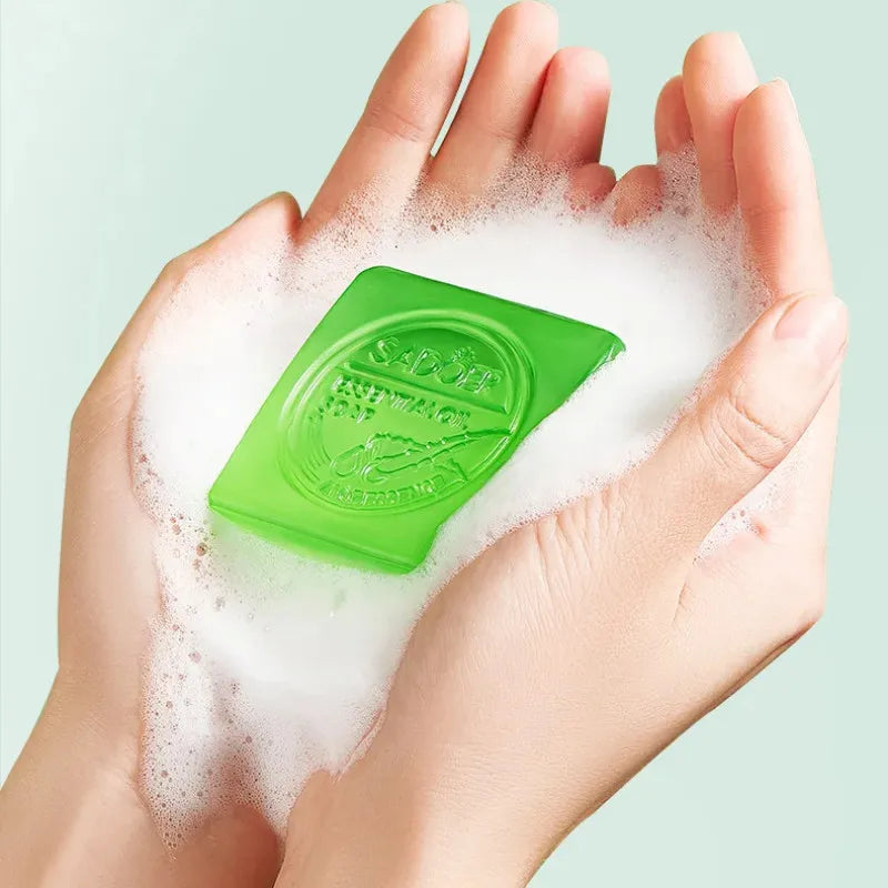 Aloe Vera Smooth Cleansing Natural Soap Cleansing Smooth Handmade Essential Oil Soap100g